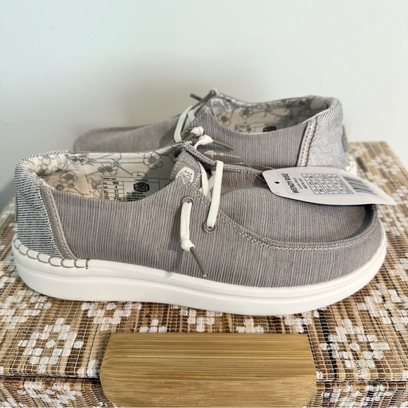 Hey Dude Wendy Rise Lunar Rock SZ W6 Grey Lightweight Travel Wear NWT NO BOX - Picture 4 of 6